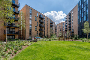 Photo 10- click for photo gallery